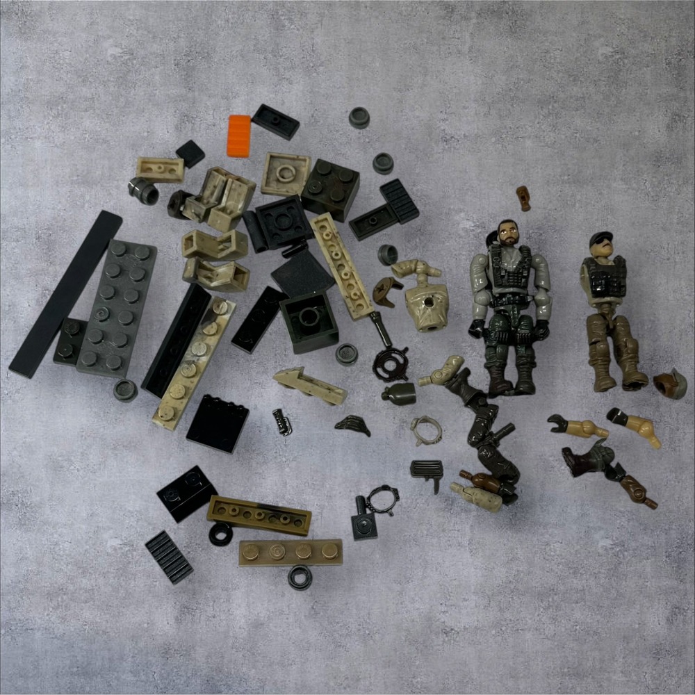 Mega Bloks Call of Duty Figures & Parts Lot Custom‎ Pieces Weapons Armor Mixed